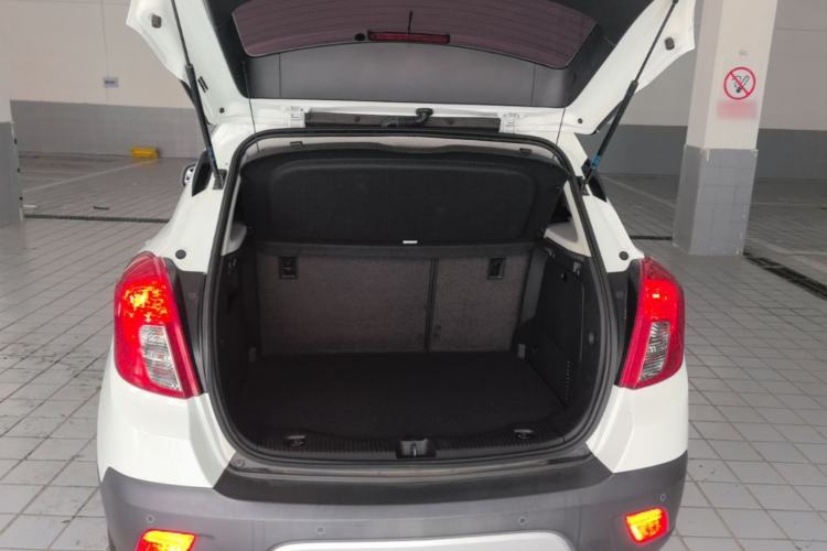 Used Buick Encore 2015 1.4T Automatic Two-Wheel Drive Urban Leading Model Trunk
