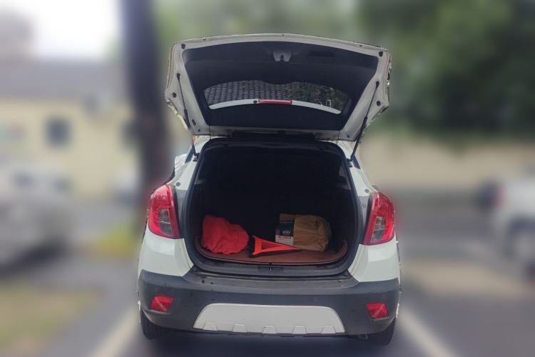 Used Buick Encore 2015 1.4T Automatic Two-Wheel Drive Urban Leading Model Trunk