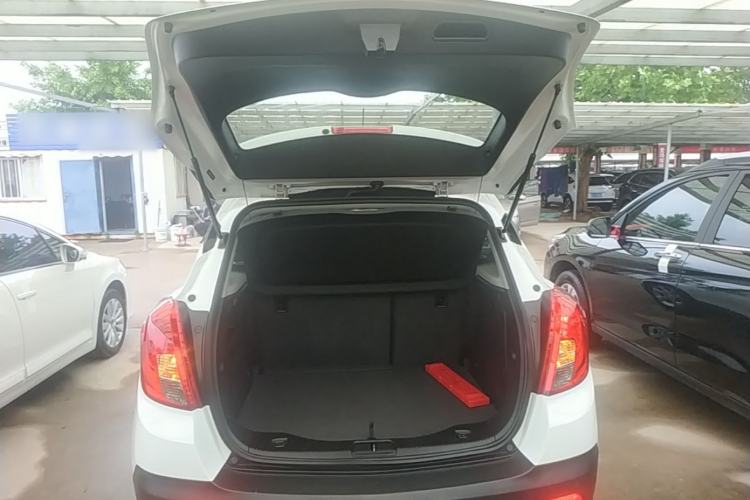 Used Buick Encore 2015 1.4T Automatic Two-Wheel Drive Urban Leading Model Trunk