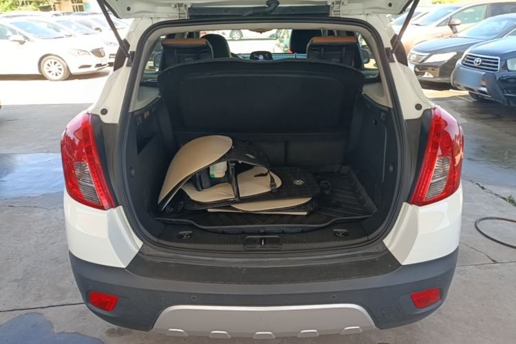 Used Buick Encore 2015 1.4T Automatic Two-Wheel Drive Urban Leading Model Trunk