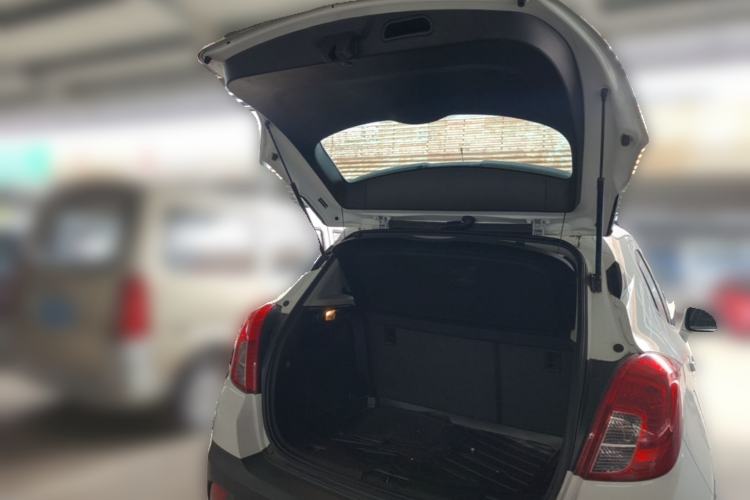 Used Buick Encore 2015 1.4T Automatic Two-Wheel Drive Urban Leading Model Trunk