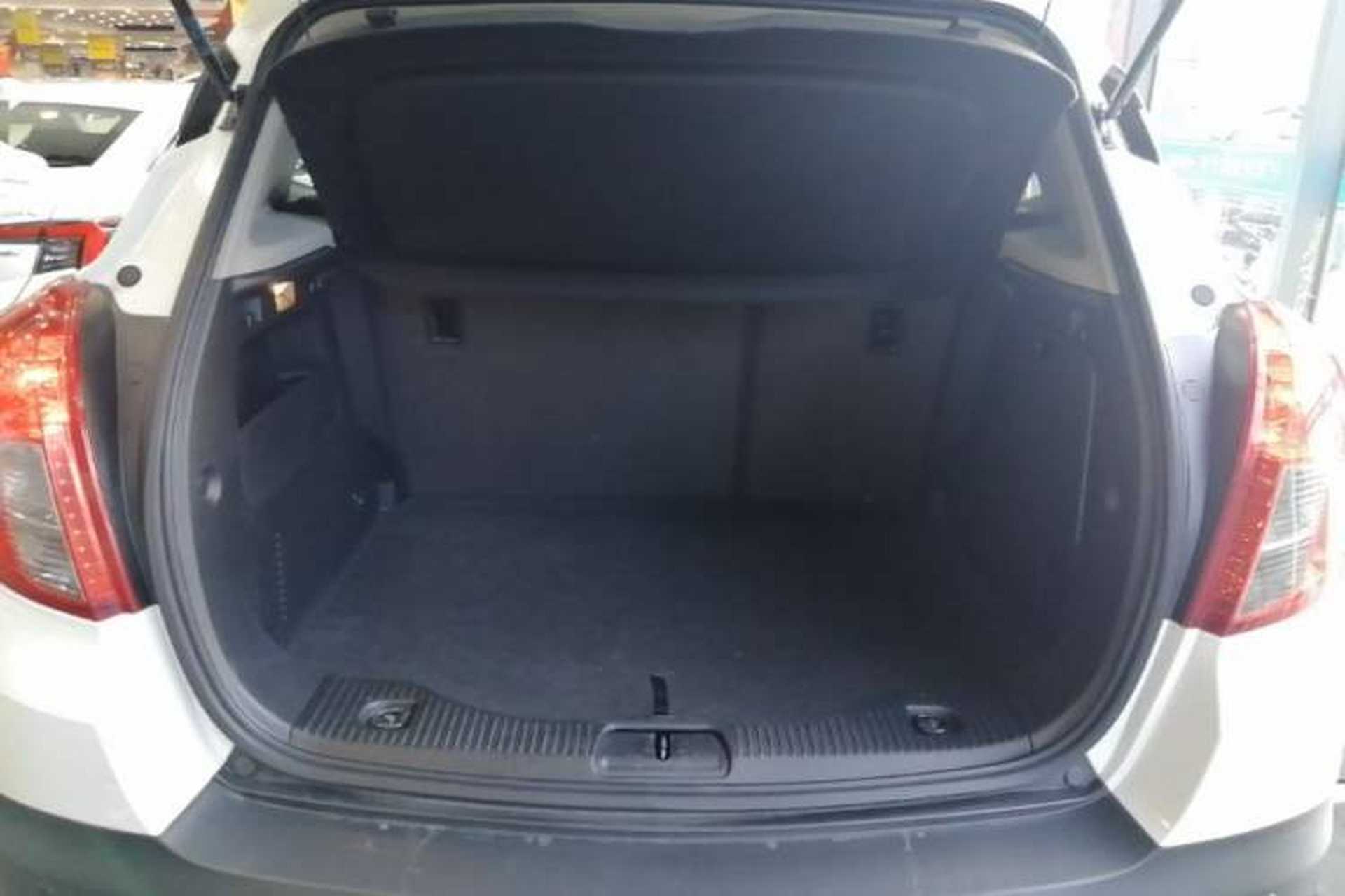 Used Buick Encore 2015 1.4T Automatic Two-Wheel Drive Urban Elite Version Trunk