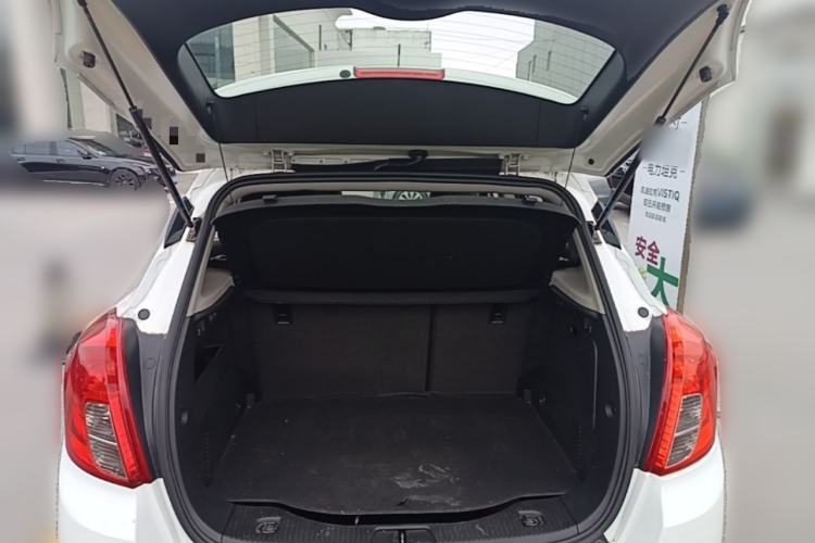 Used Buick Encore 2015 1.4T Automatic Two-Wheel Drive Urban Leading Model Trunk