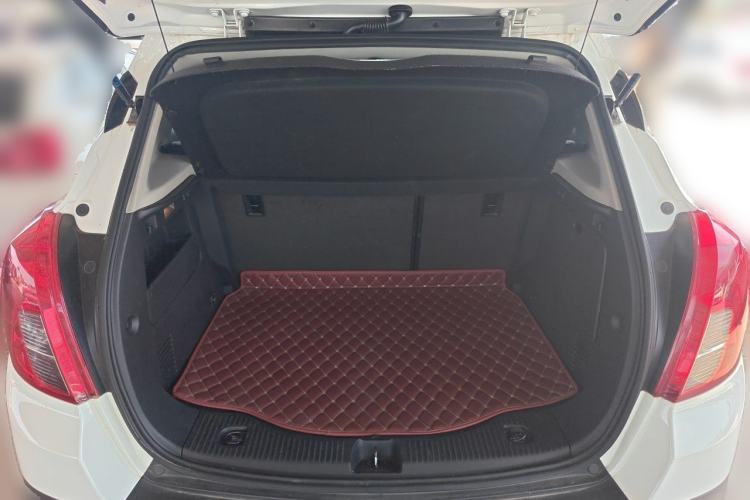 Used Buick Encore 2015 1.4T Automatic Two-Wheel Drive Urban Elite Version Trunk