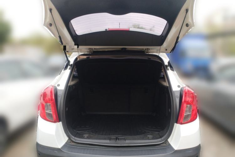 Used Buick Encore 2015 1.4T Automatic Two-Wheel Drive Urban Elite Version Trunk