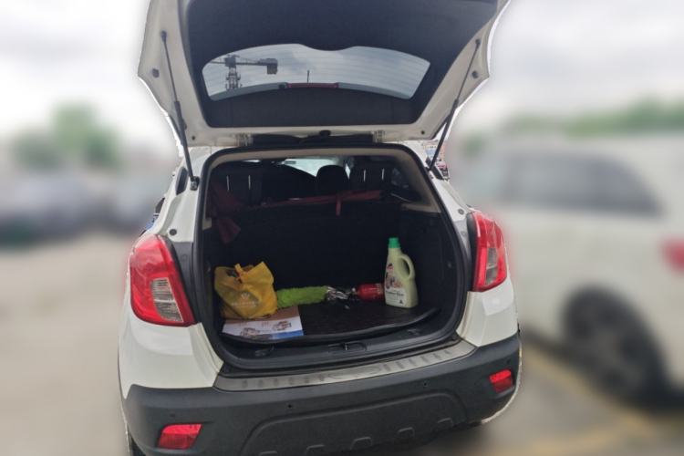 Used Buick Encore 2015 1.4T Automatic Two-Wheel Drive Urban Elite Version Trunk