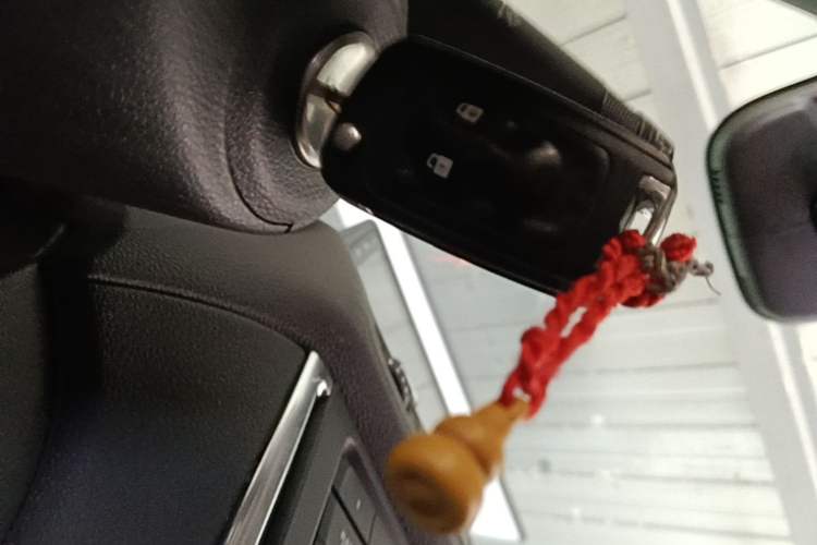 Used Buick Encore 2015 1.4T Automatic Two-Wheel Drive Urban Elite Version Vehicle Key