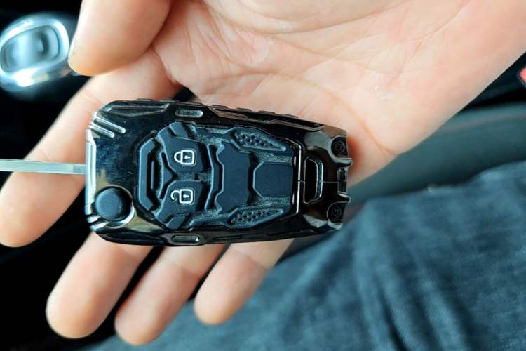 Used Buick Encore 2015 1.4T Automatic Two-Wheel Drive Urban Elite Version Vehicle Key