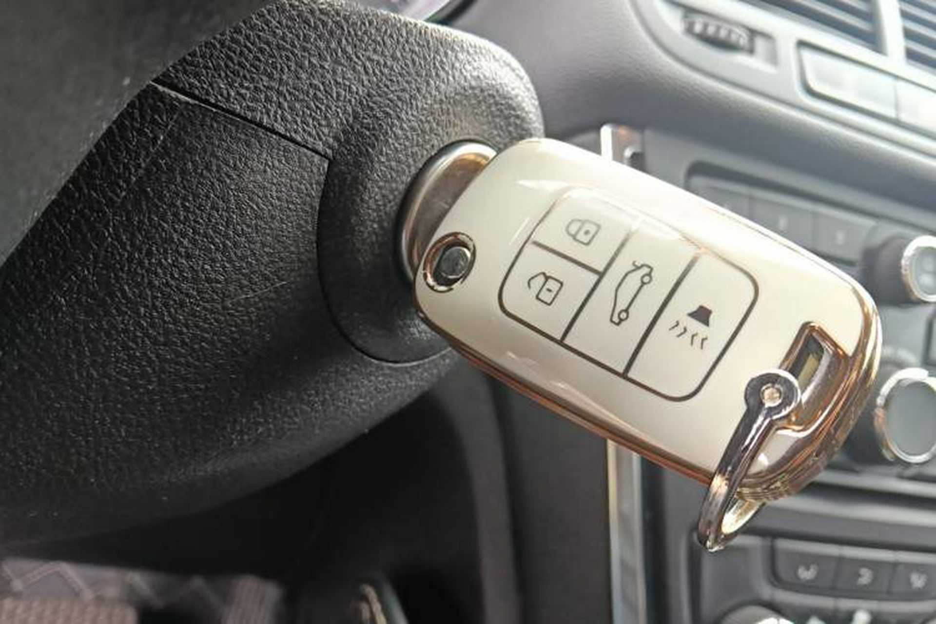 Used Buick Encore 2015 1.4T Automatic Two-Wheel Drive Urban Leading Model Vehicle Key