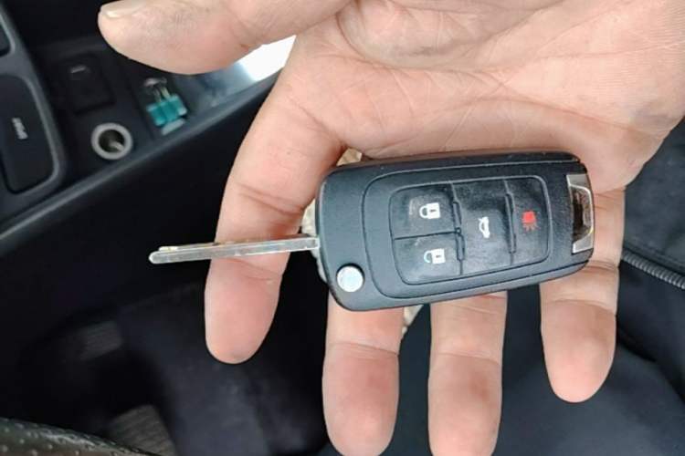 Used Buick Encore 2015 1.4T Automatic Two-Wheel Drive Urban Leading Model Vehicle Key