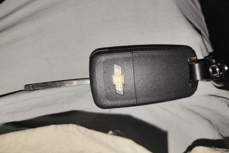 Used Buick Encore 2015 1.4T Automatic Two-Wheel Drive Urban Elite Version Vehicle Key