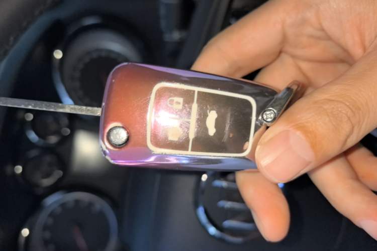Used Buick Encore 2015 1.4T Automatic Two-Wheel Drive Urban Leading Model Vehicle Key