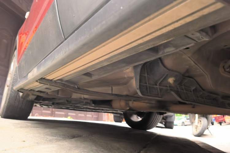 Used Buick Encore 2015 1.4T Automatic Two-Wheel Drive Urban Elite Version Chassis Rear Left