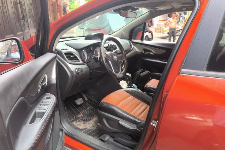 Used Buick Encore 2015 1.4T Automatic Two-Wheel Drive Urban Elite Version Driver Seat