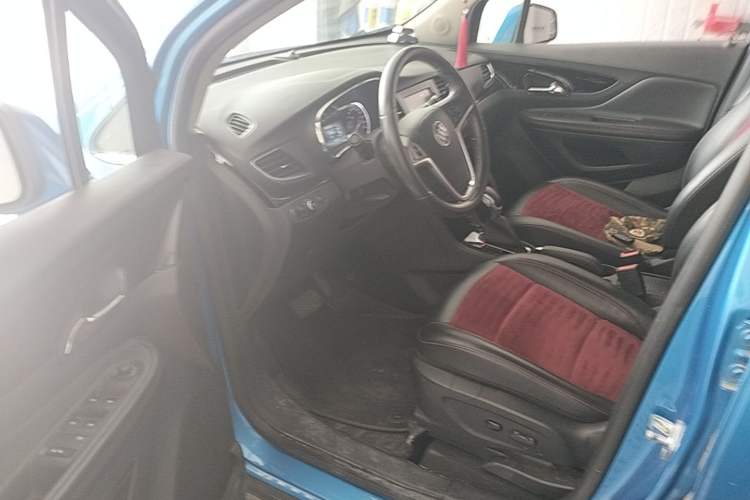 Used Buick Encore 2016 18T Automatic All-Wheel-Drive Flagship Model Driver Seat
