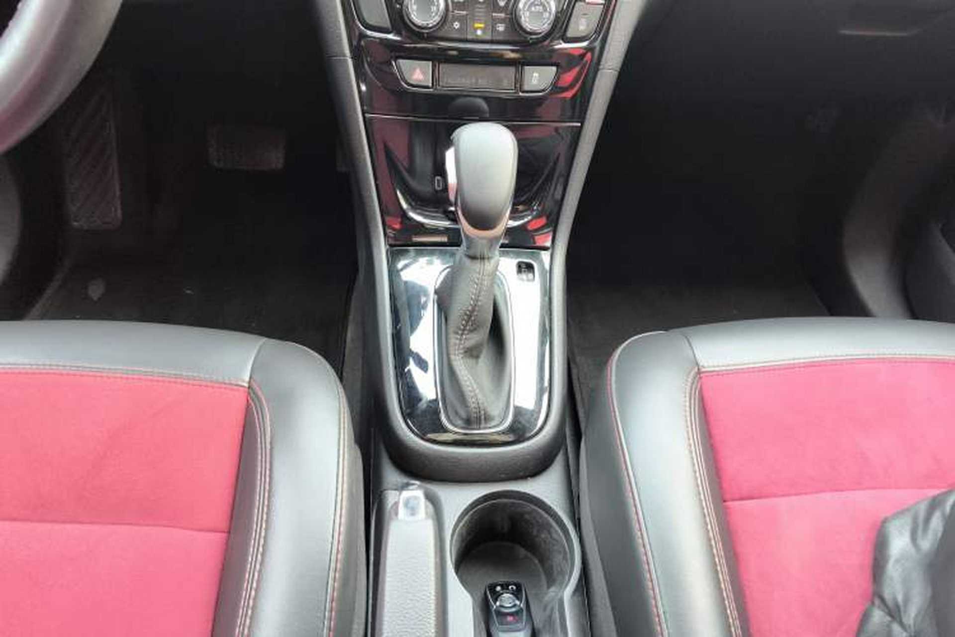 Used Buick Encore 2016 18T Automatic Two-Wheel Drive Urban Elite Model Gear Lever