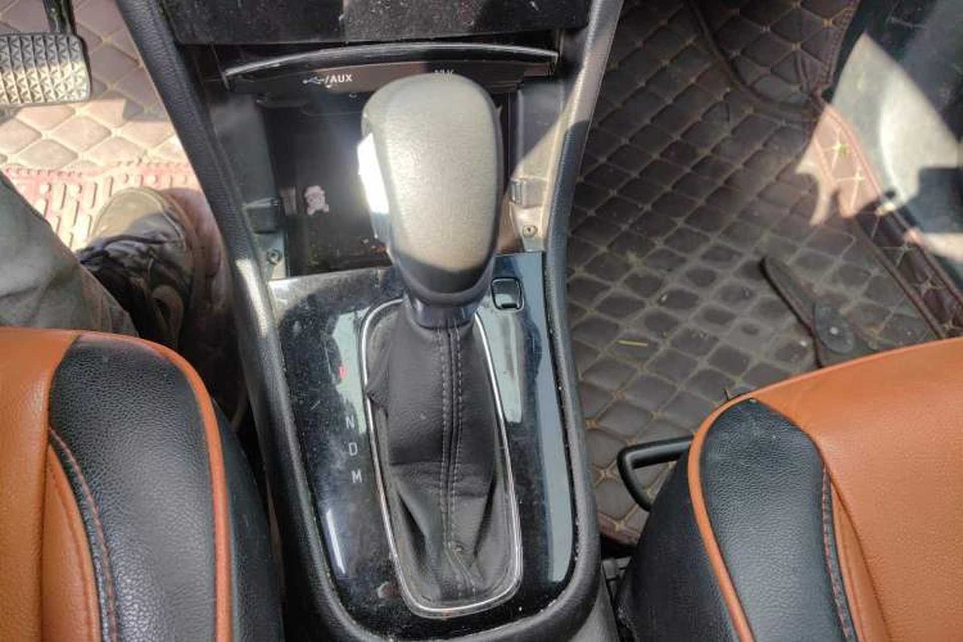Used Buick Encore 2016 18T Automatic Two-Wheel Drive Urban Leading Edition Gear Lever