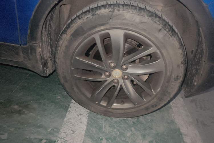 Used Buick Encore 2016 18T Manual Two-Wheel Drive Urban Advanced Model Right Front Wheel Hub
