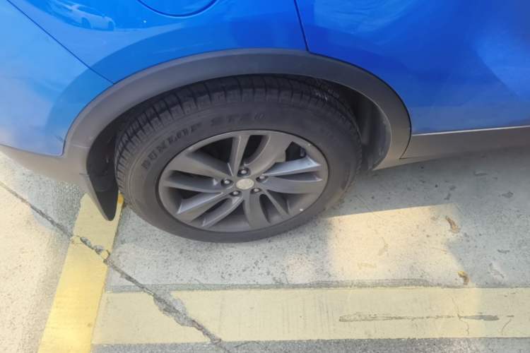 Used Buick Encore 2016 18T Automatic Two-Wheel Drive Urban Leading Edition Right Rear Wheel Hub