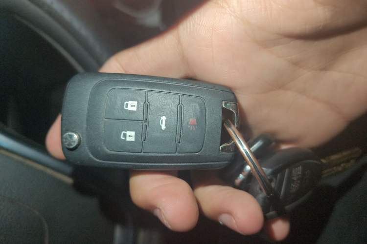 Used Buick Encore 2016 18T Manual Two-Wheel Drive Urban Advanced Model Vehicle Key