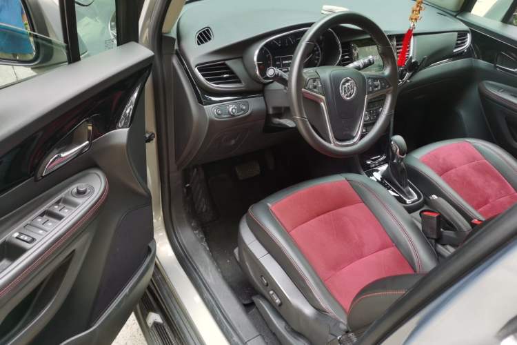 Used Buick Encore 2016 18T Automatic Two-Wheel Drive Urban Elite Model Interior 3