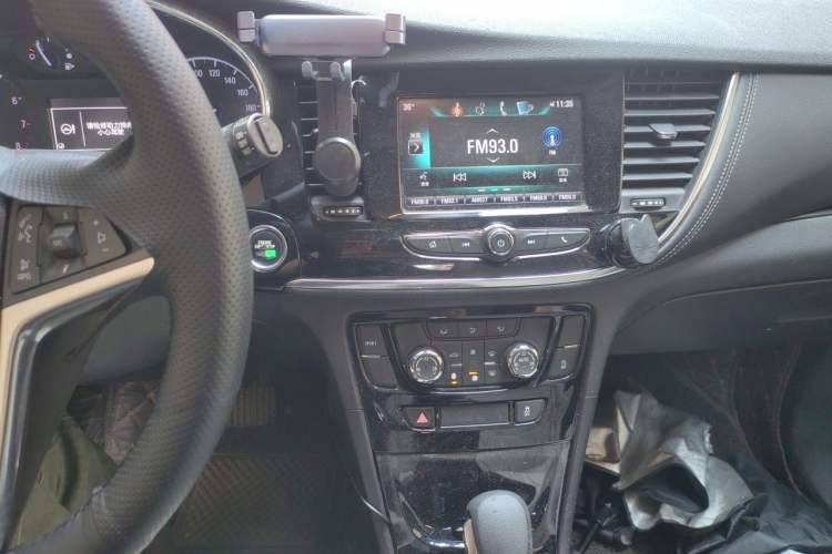 Used Buick Encore 2016 18T Automatic Two-Wheel Drive Urban Elite Model Audio And AC Panel