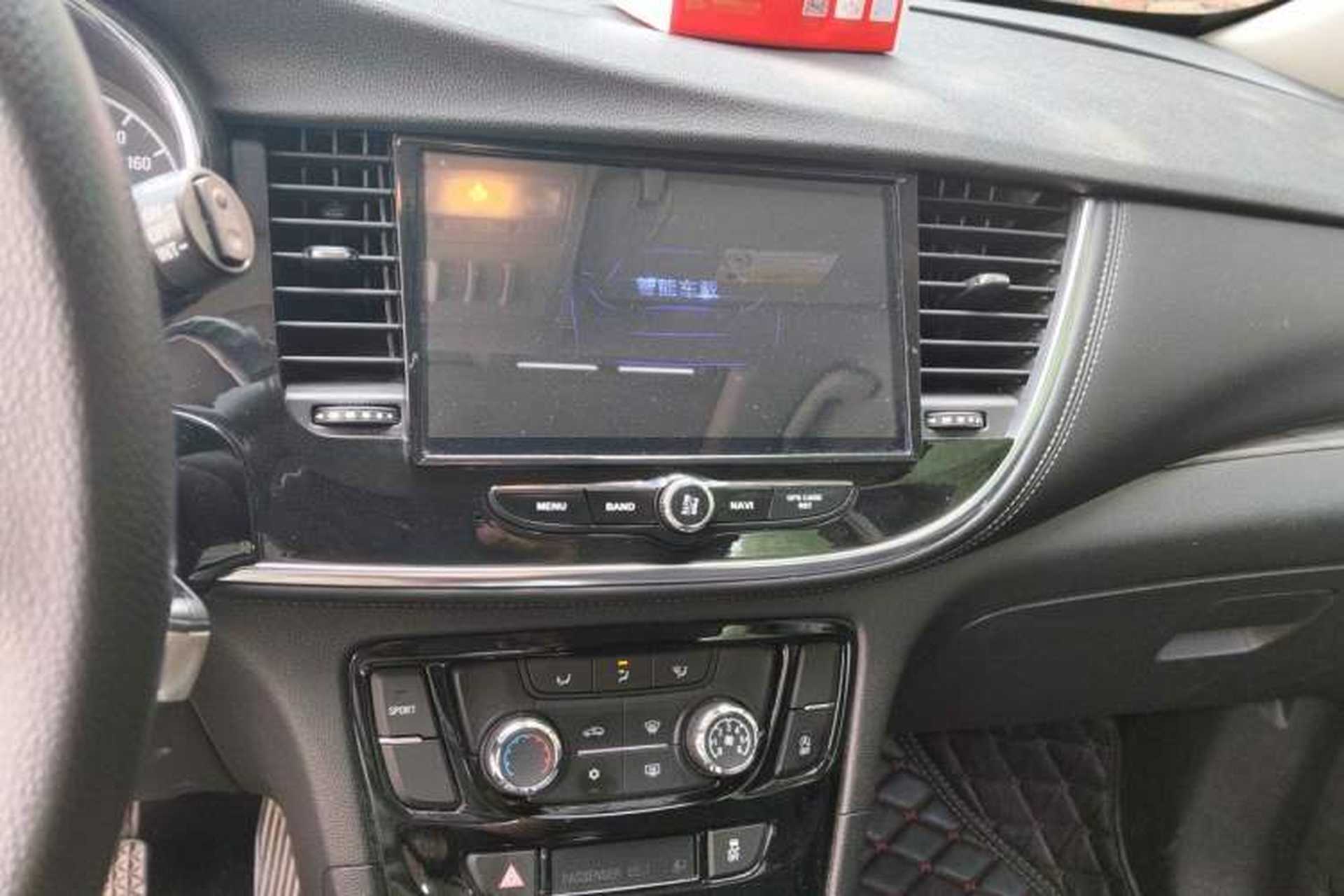 Used Buick Encore 2016 18T Automatic Two-Wheel Drive Urban Leading Edition Audio And AC Panel
