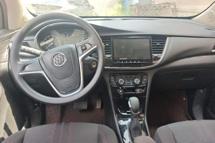 Used Buick Encore 2016 18T Automatic Two-Wheel Drive Urban Leading Edition Center Console