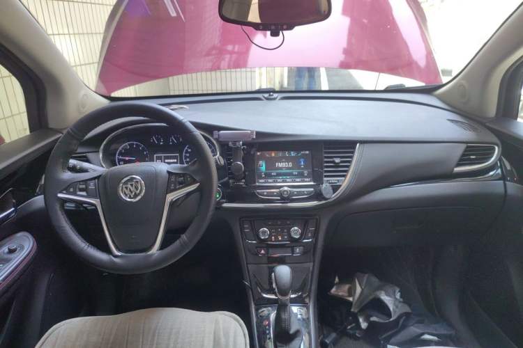 Used Buick Encore 2016 18T Automatic Two-Wheel Drive Urban Elite Model Center Console