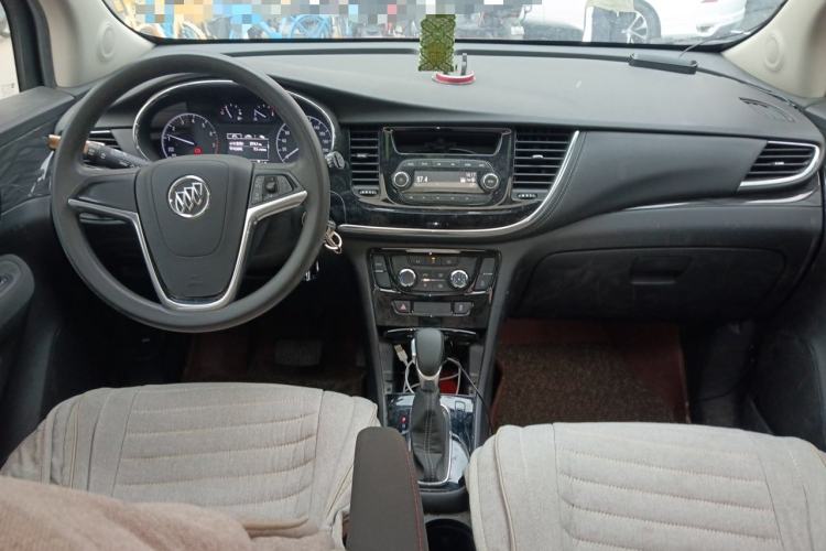 Used Buick Encore 2016 18T Automatic Two-Wheel Drive Urban Leading Edition Center Console