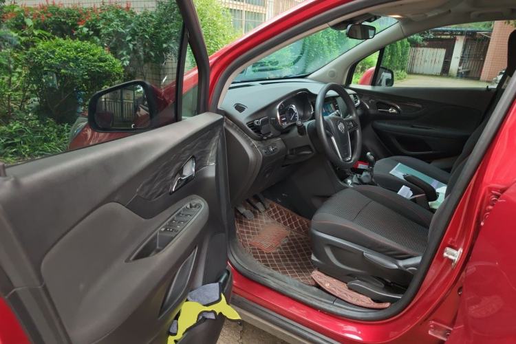 Used Buick Encore 2016 18T Manual Two-Wheel Drive Urban Advanced Model Driver Seat