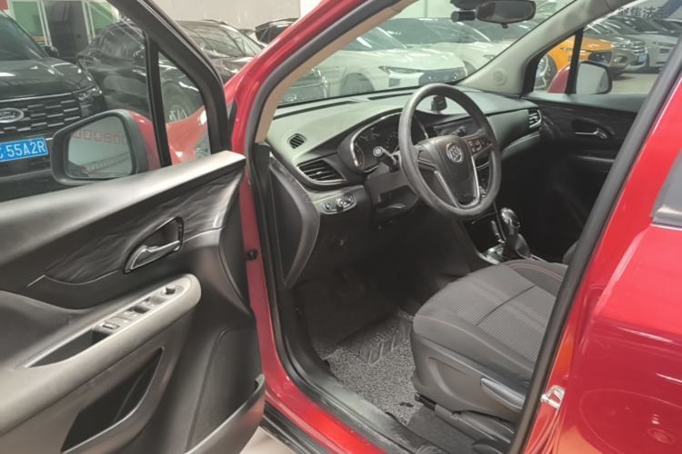 Used Buick Encore 2016 18T Automatic Two-Wheel Drive Urban Fashion Model Driver Seat