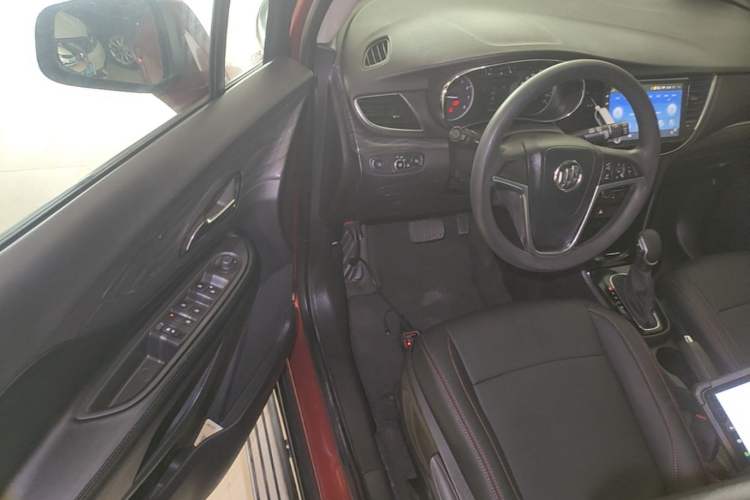 Used Buick Encore 2016 18T Automatic Two-Wheel Drive Urban Leading Edition Driver Seat