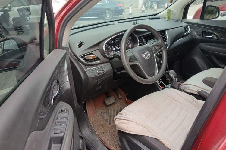 Used Buick Encore 2016 18T Automatic Two-Wheel Drive Urban Leading Edition Driver Seat