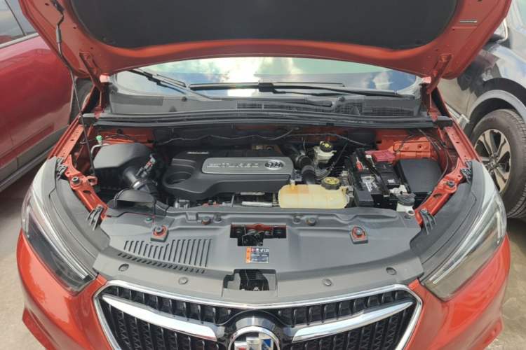 Used Buick Encore 2016 18T Automatic Two-Wheel Drive Urban Fashion Model Engine Bay
