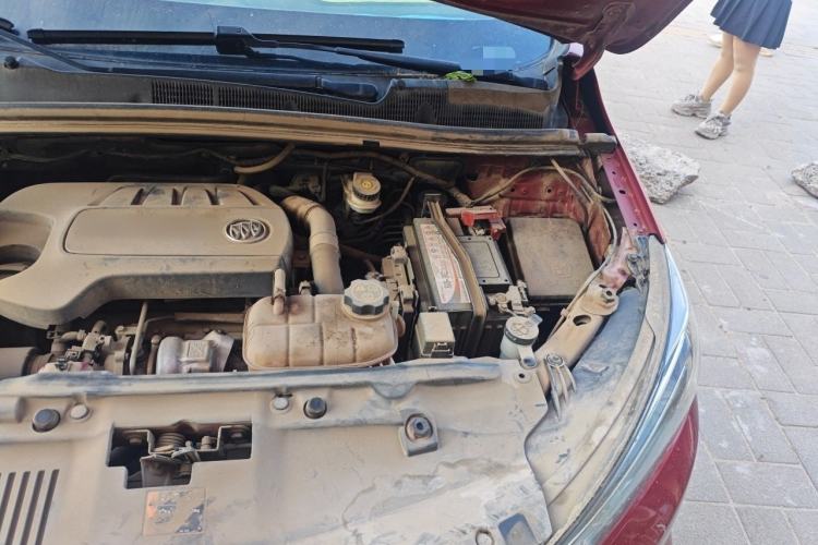 Used Buick Encore 2016 18T Automatic Two-Wheel Drive Urban Leading Edition Engine Bay Left