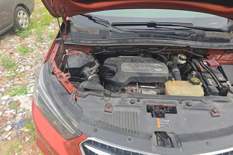 Used Buick Encore 2016 18T Automatic Two-Wheel Drive Urban Fashion Model Engine Bay Right