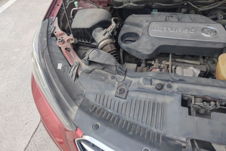 Used Buick Encore 2016 18T Automatic Two-Wheel Drive Urban Leading Edition Engine Bay Right