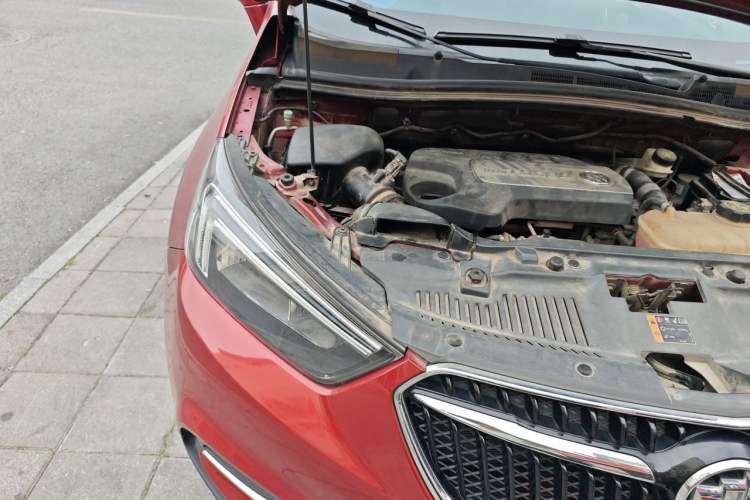 Used Buick Encore 2016 18T Automatic Two-Wheel Drive Urban Fashion Model Engine Bay Right