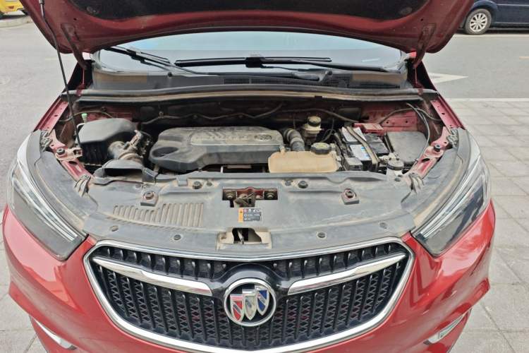Used Buick Encore 2016 18T Automatic Two-Wheel Drive Urban Fashion Model Engine Bay