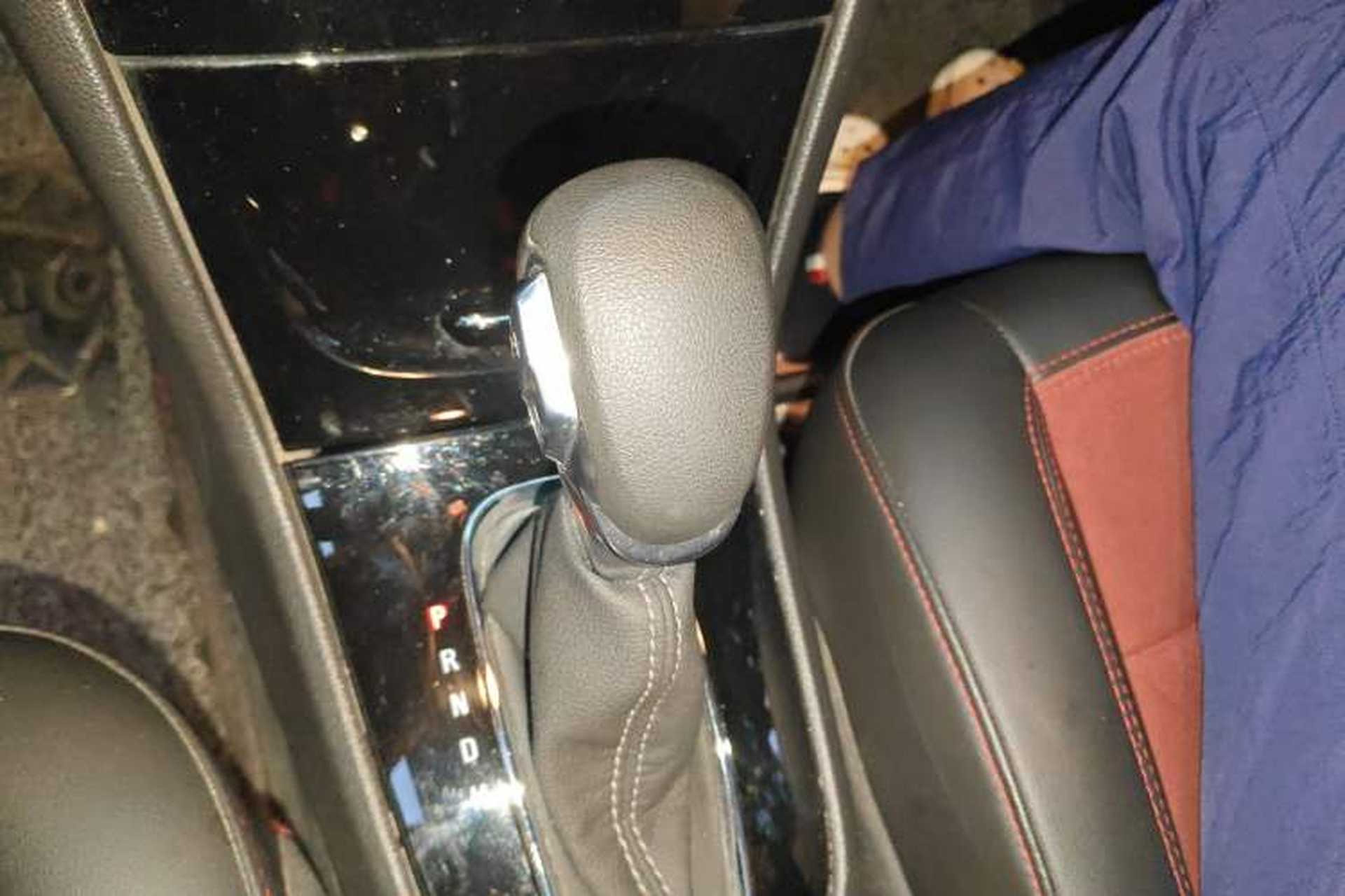 Used Buick Encore 2016 18T Automatic Two-Wheel Drive Urban Elite Model Gear Lever