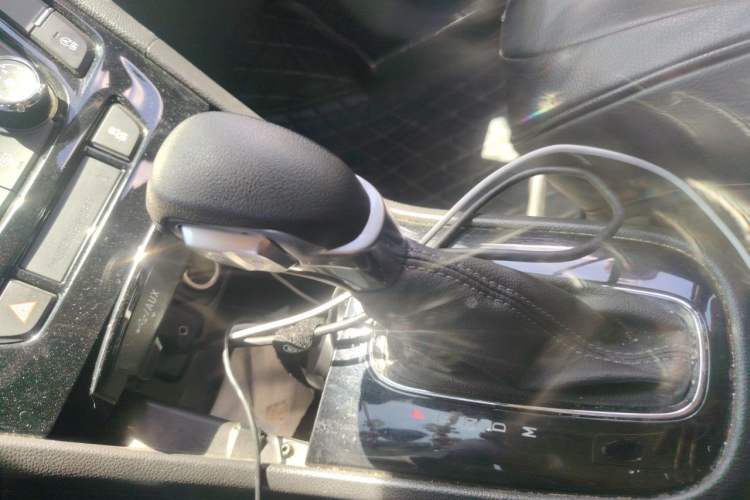 Used Buick Encore 2016 18T Automatic Two-Wheel Drive Urban Leading Edition Gear Lever