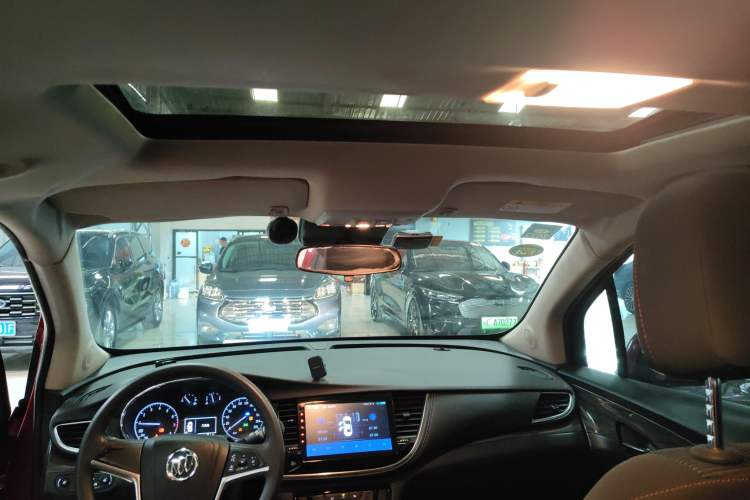 Used Buick Encore 2016 18T Automatic Two-Wheel Drive Urban Fashion Model Headliner