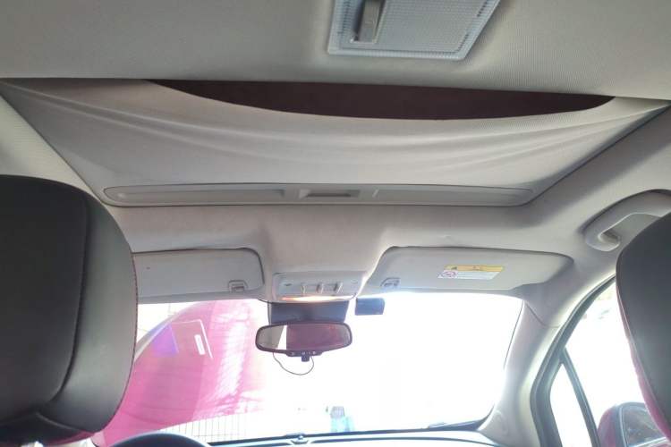Used Buick Encore 2016 18T Automatic Two-Wheel Drive Urban Elite Model Headliner