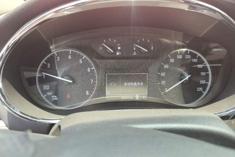 Used Buick Encore 2016 18T Automatic Two-Wheel Drive Urban Fashion Model Instrument Cluster