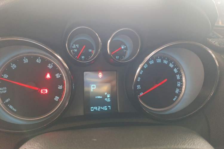 Used Buick Encore 2016 18T Automatic Two-Wheel Drive Urban Leading Edition Instrument Cluster