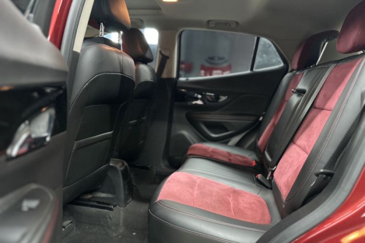 Used Buick Encore 2016 18T Automatic Two-Wheel Drive Urban Elite Model Interior 3