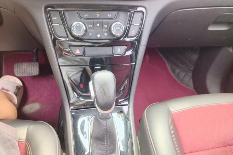 Used Buick Encore 2016 18T Automatic Two-Wheel Drive Urban Elite Model Interior 5