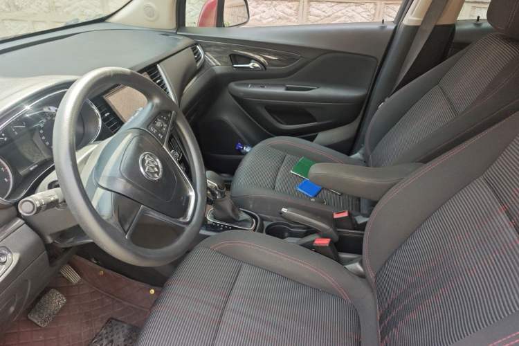 Used Buick Encore 2016 18T Automatic Two-Wheel Drive Urban Leading Edition Left Front Seat
