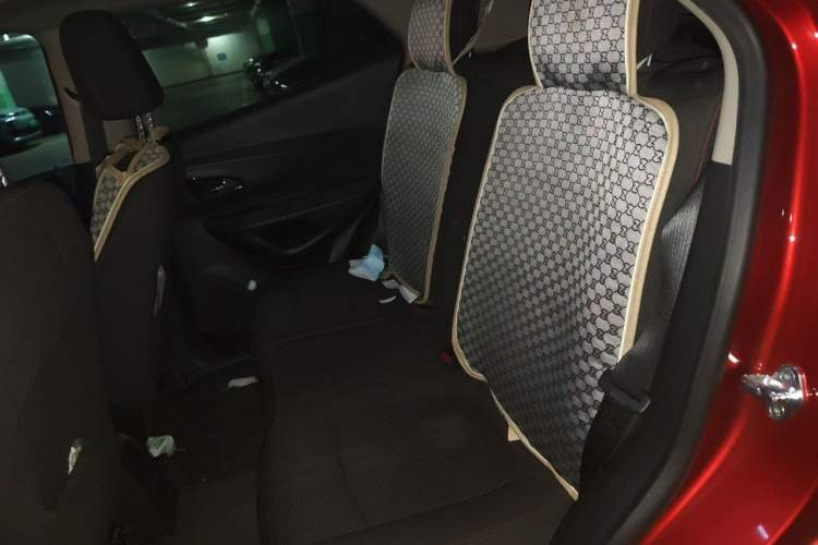 Used Buick Encore 2016 18T Automatic Two-Wheel Drive Urban Leading Edition Left Rear Seat